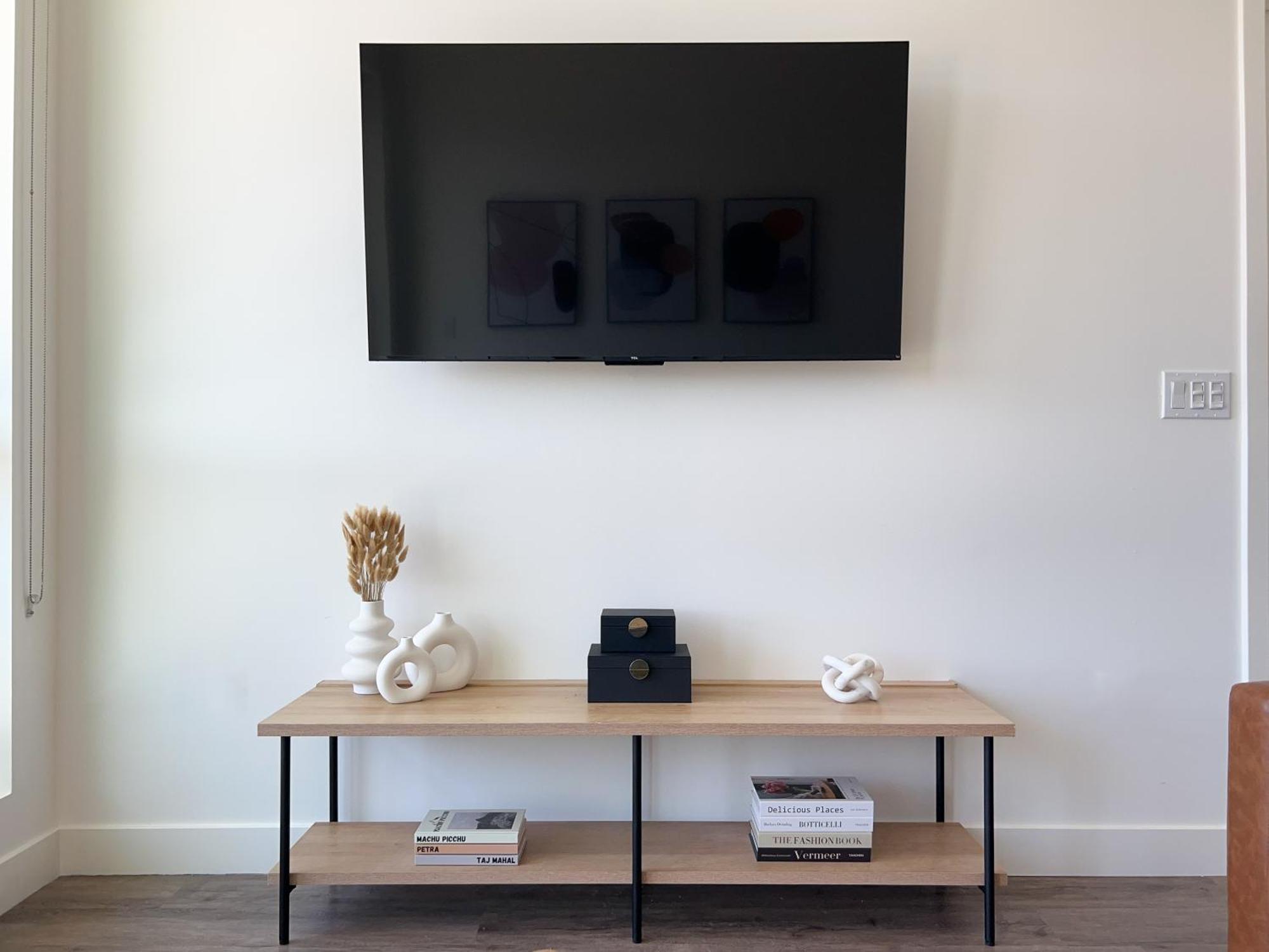 Trendy 2bd 2bth In Santa Monica! Apartment Los Angeles