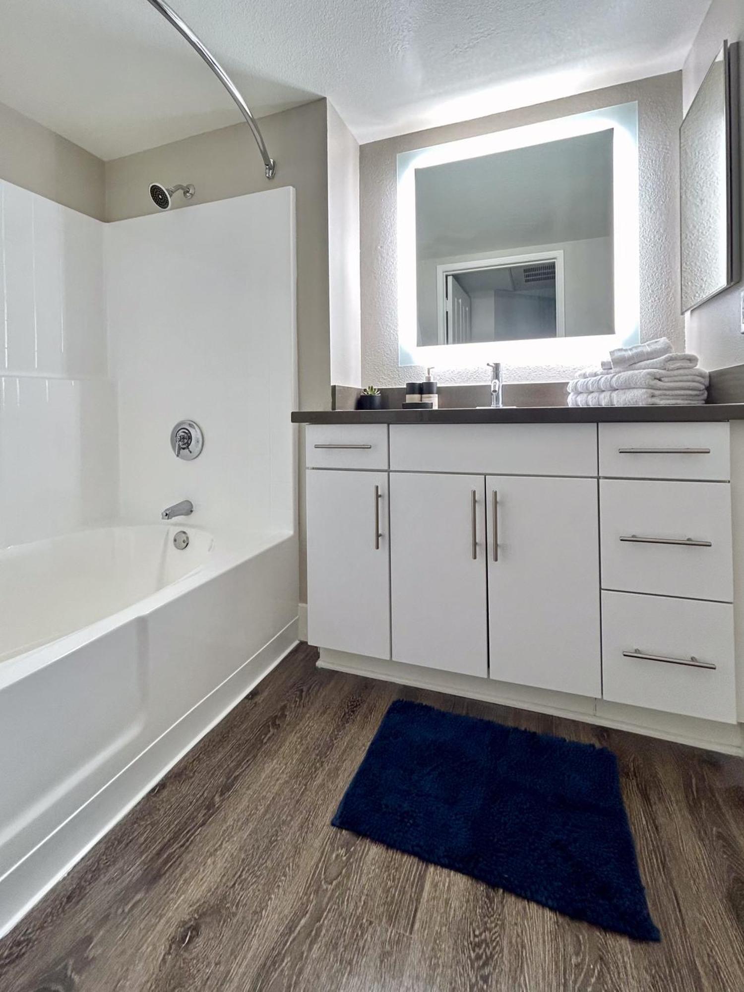 Stunning 2bd 2bth In Santa Monica! Apartment *
