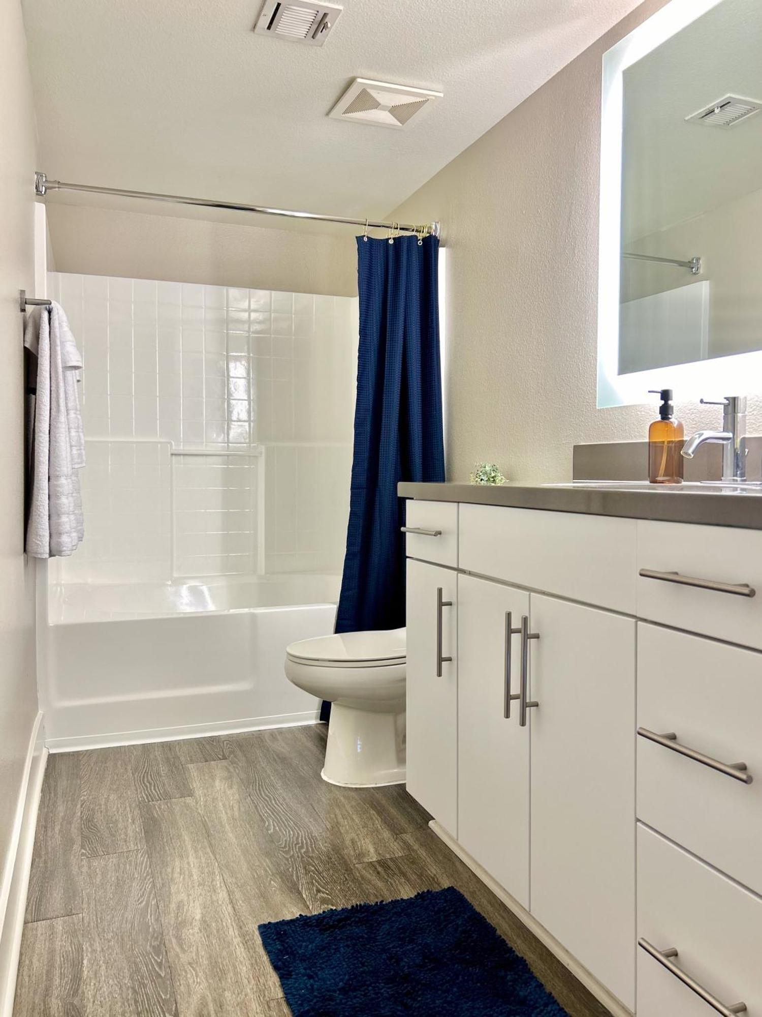 Stunning 2bd 2bth In Santa Monica! Los Angeles