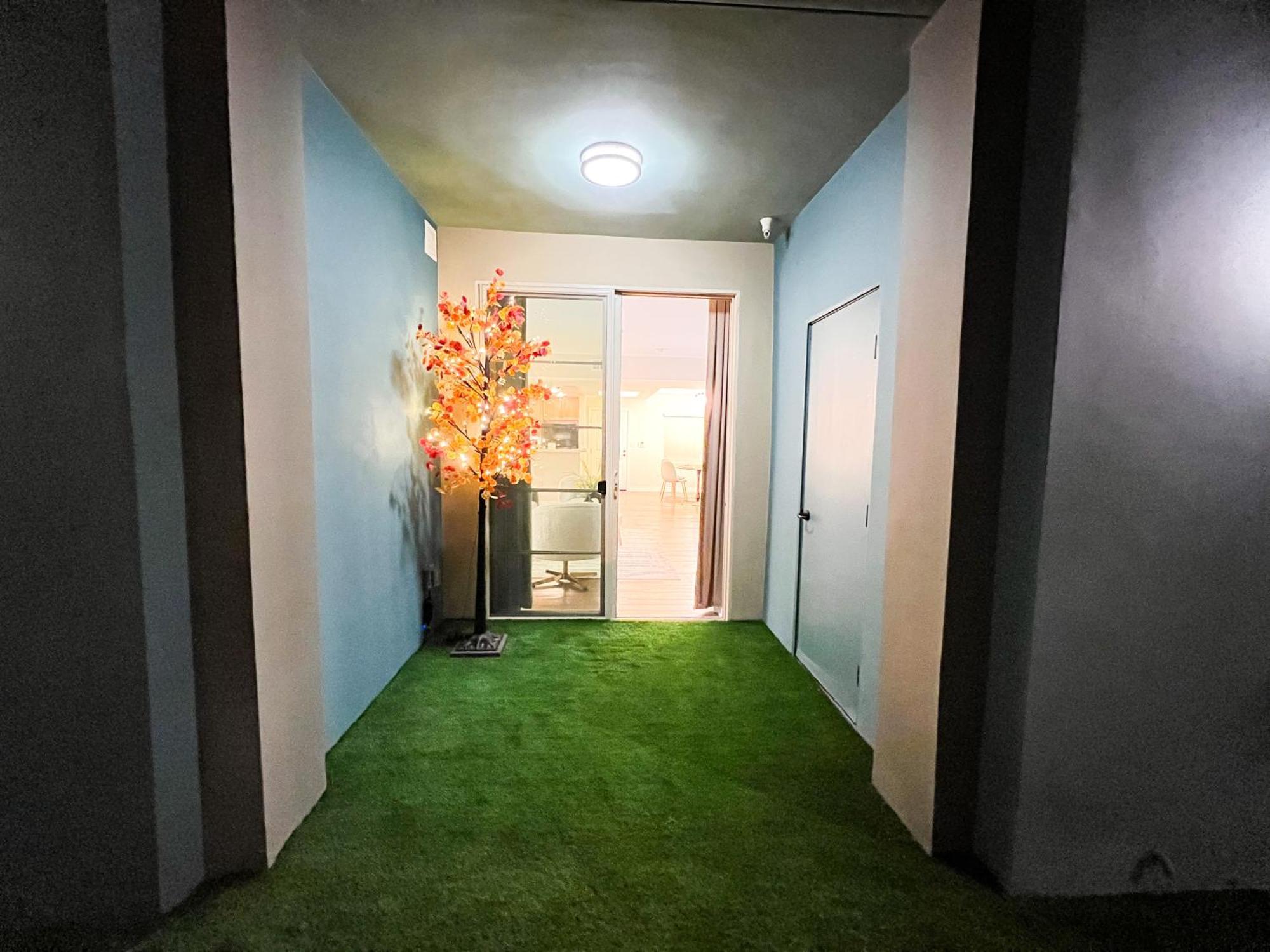 Apartment 2 Bd 2 Ba In The Heart Of Encino 104