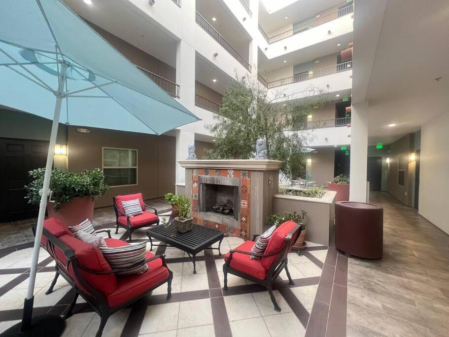2 Bd 2 Ba In The Heart Of Encino 104 Apartment Los Angeles