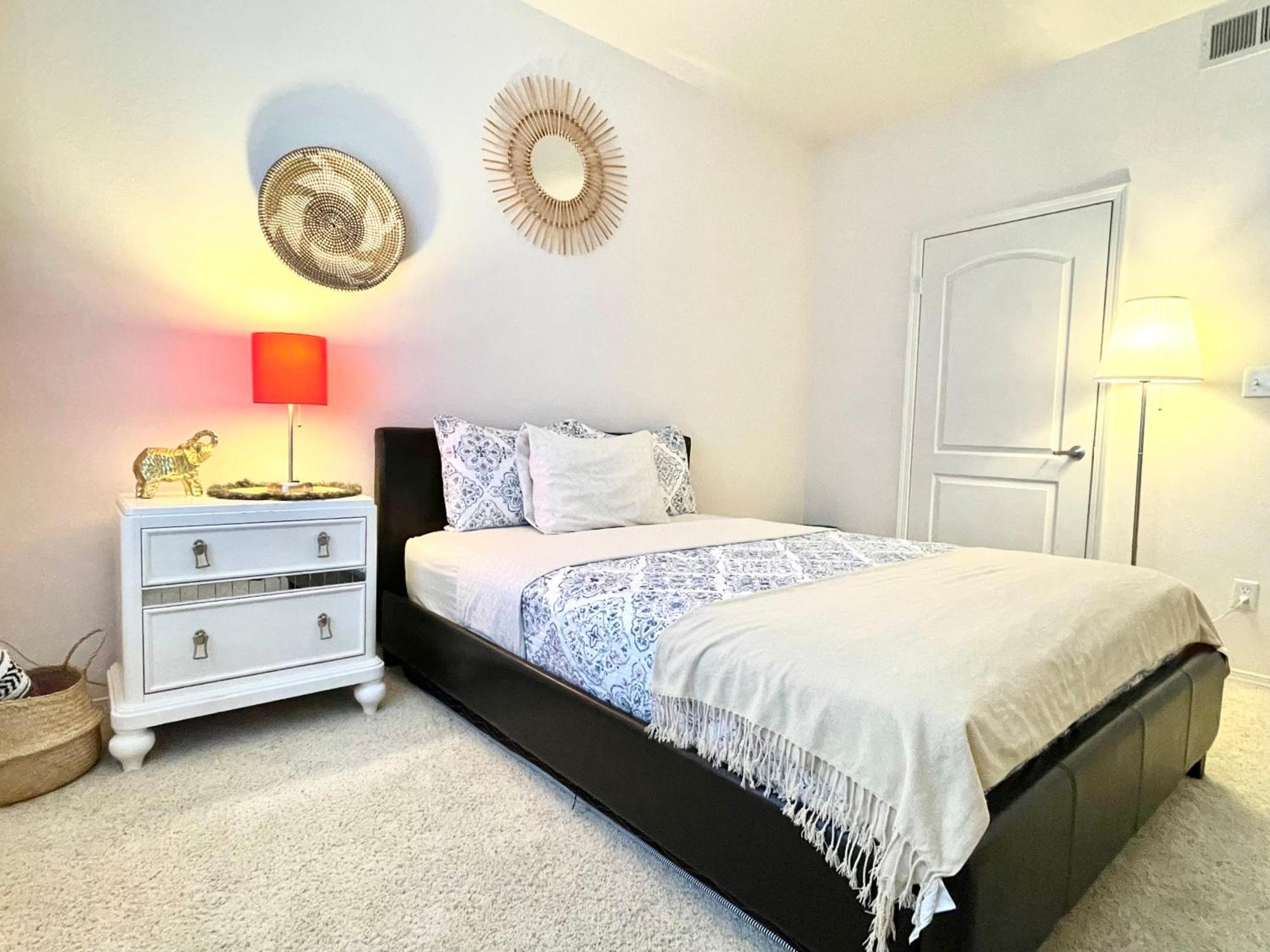 Private With Private Bathroom In Marina Del Rey * Los Angeles