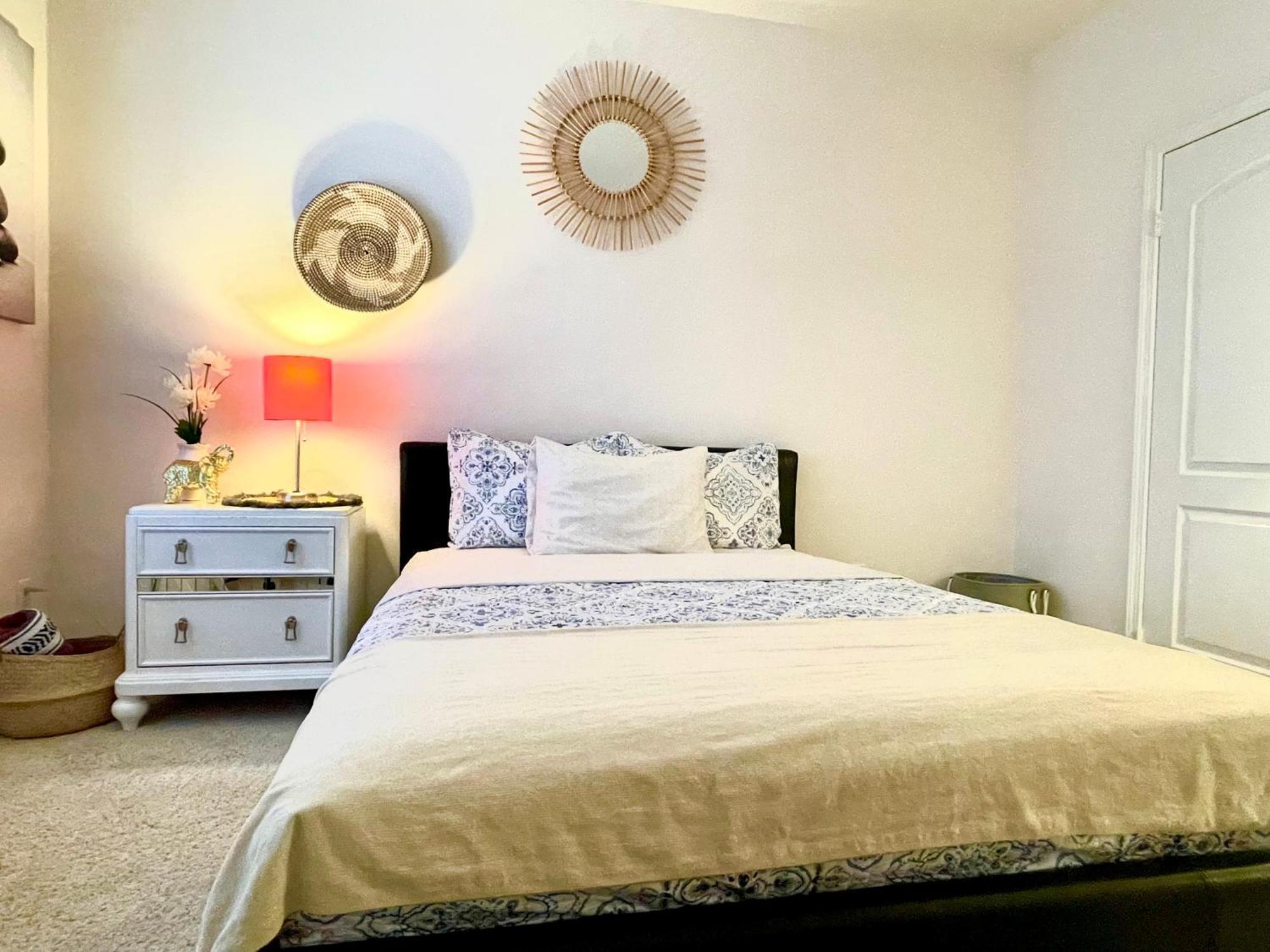 Private With Private Bathroom In Marina Del Rey * Los Angeles
