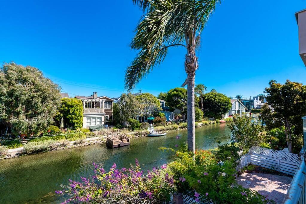 House On The Canal In Venice Villa *