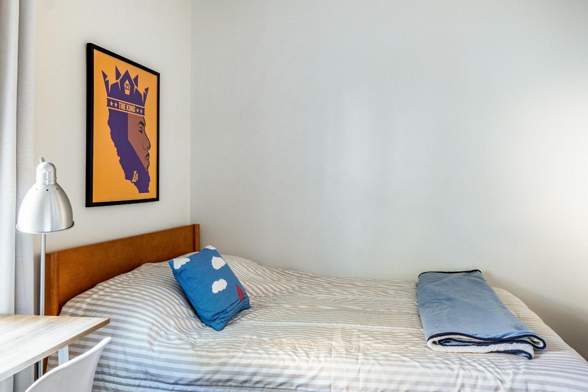 Holiday home Cozy La Getaway With Hot Tub, 10 Min To Los Angeles