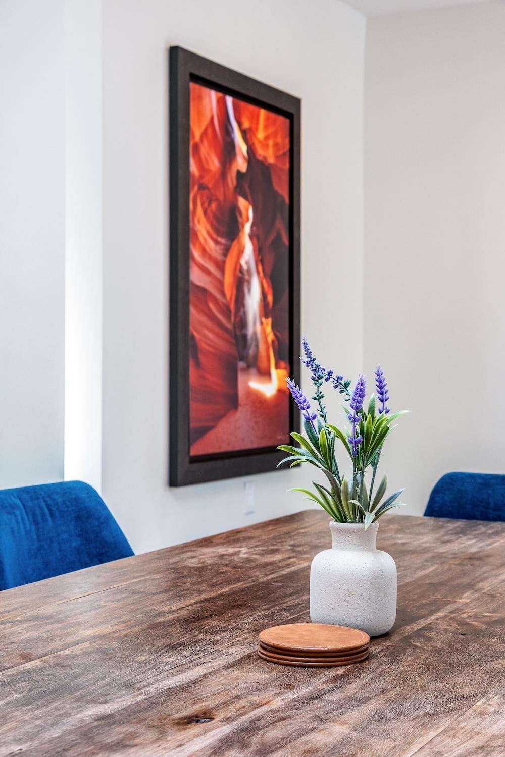 Cozy La Getaway With Hot Tub, 10 Min To *