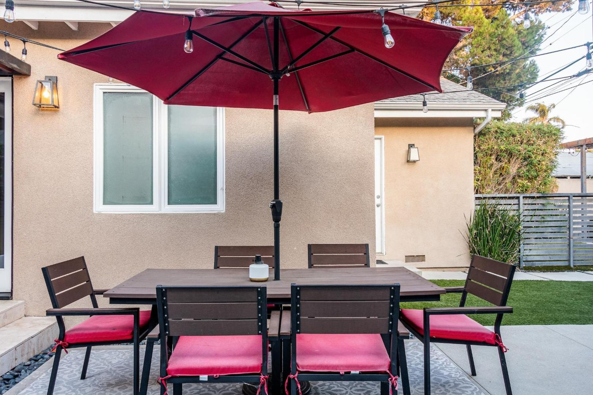 Cozy La Getaway With Hot Tub, 10 Min To Los Angeles