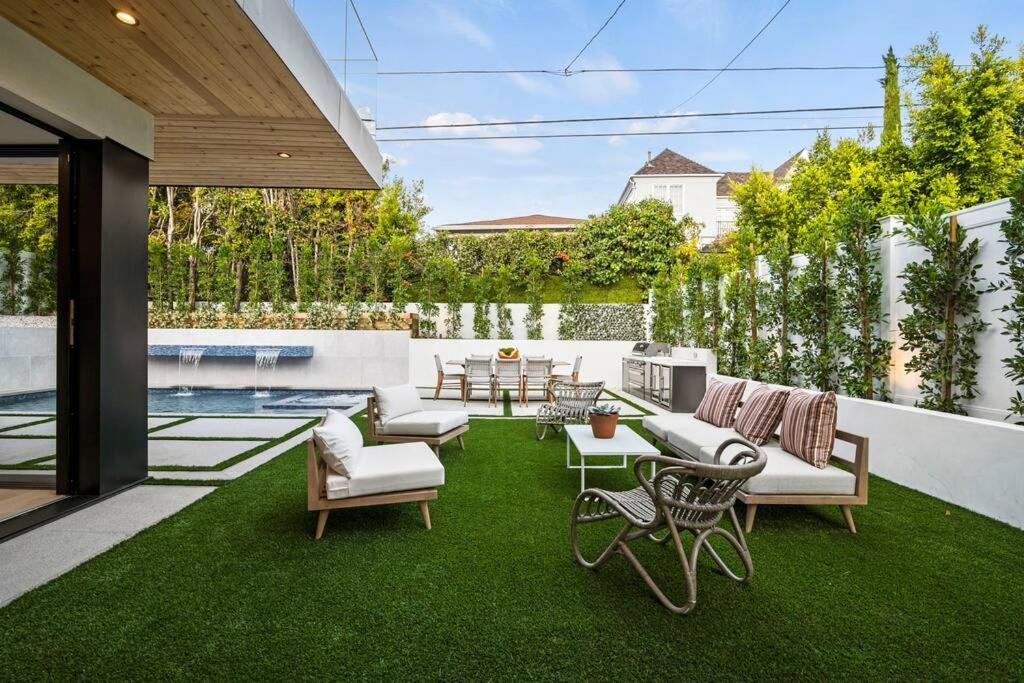 Apartment Ultra Luxe Modern Mansion With Roof Deck Pool &