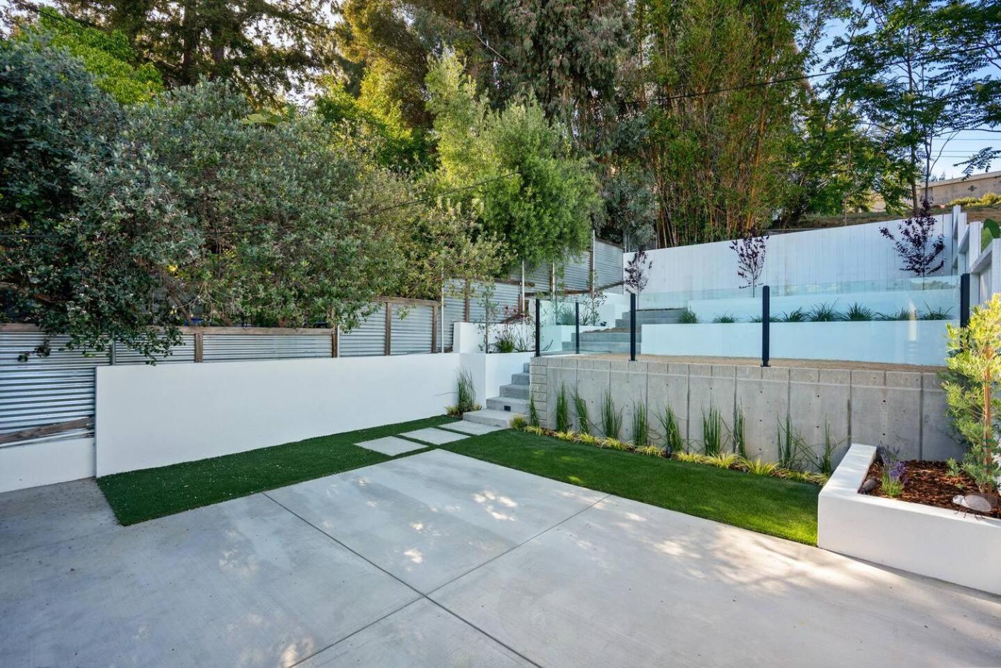 Modern Stylish Get-away *