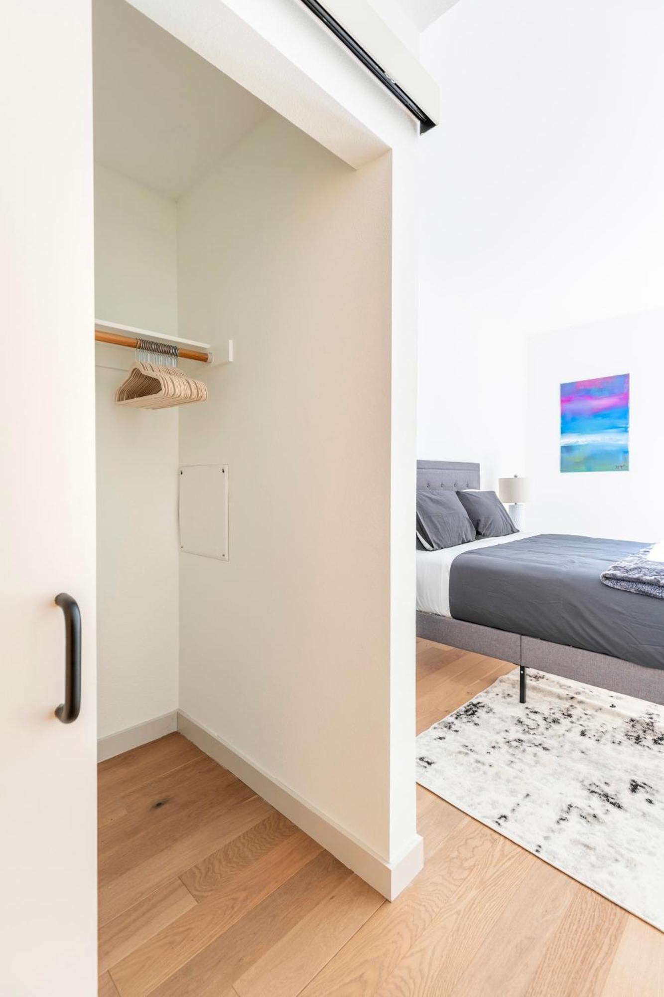 Hollywood 2 Bedroom La Na