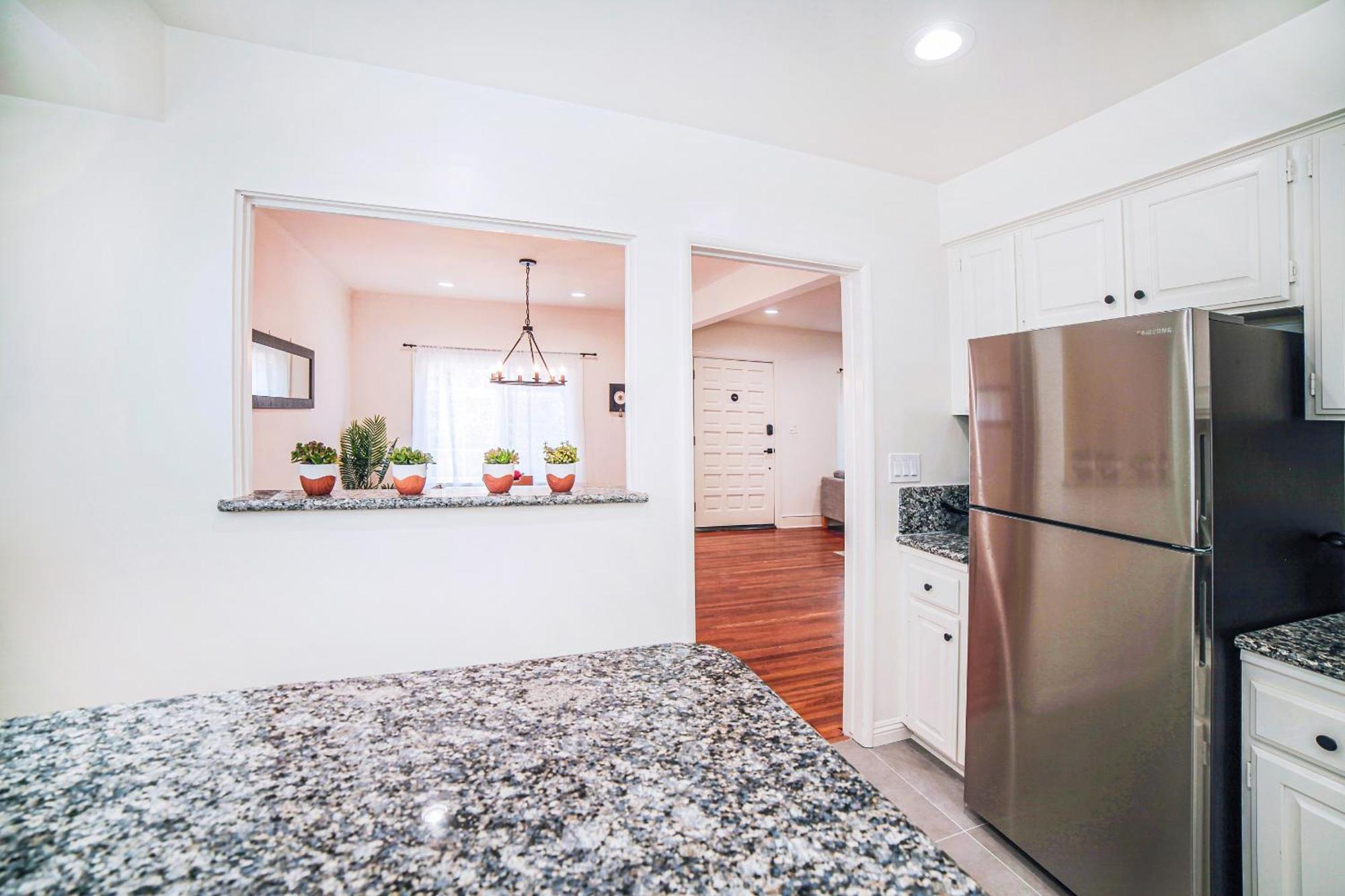 Holiday home Sunny Family Retreat Near Santa Monica *