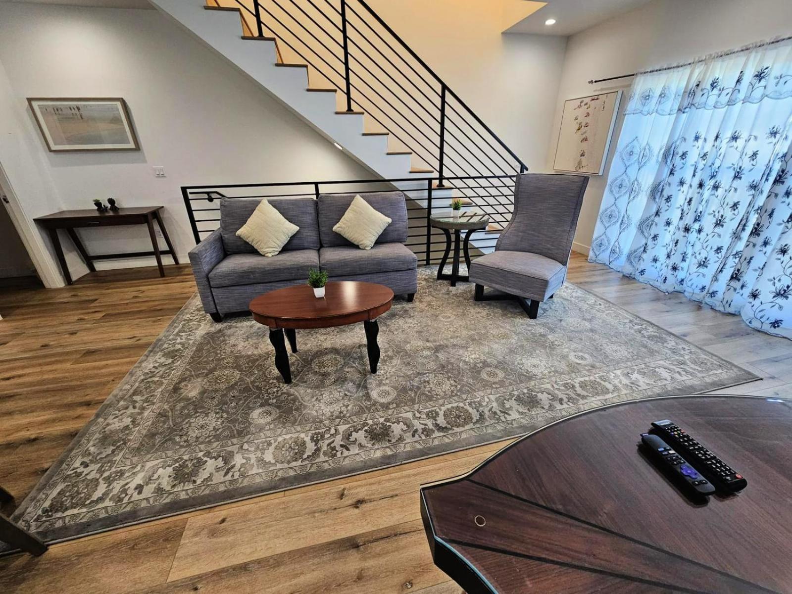 Stayspro - Hollywood Homes Minutes To Everything Spacious And Free Parking Aparthotel Los Angeles