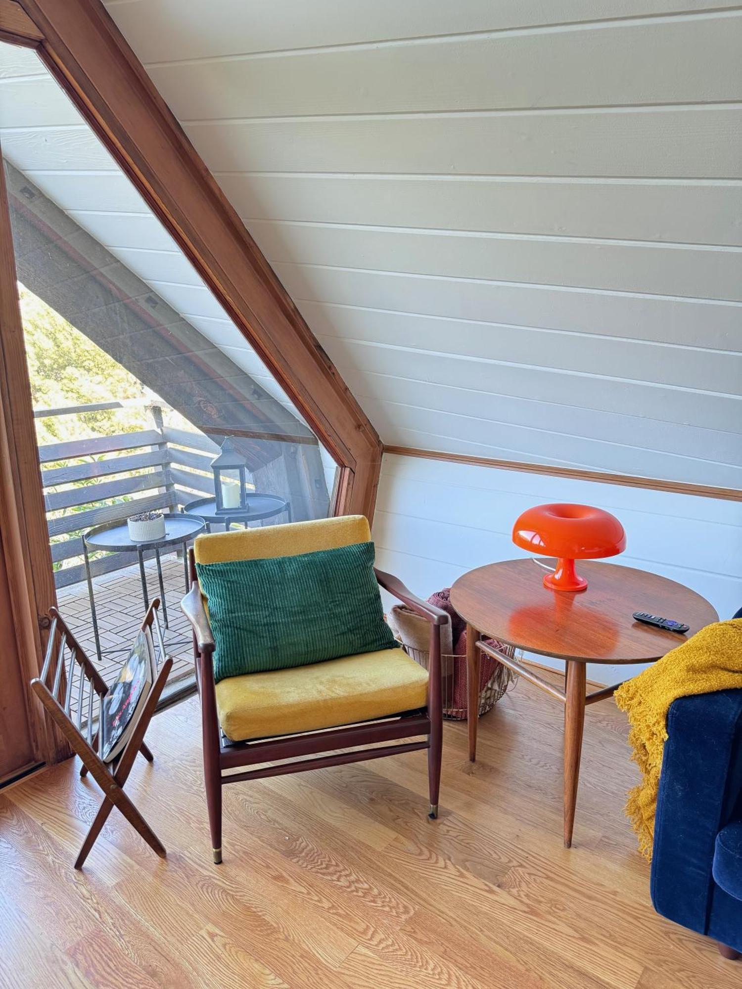Iconic Gesner Boat House Wview Of Hollywood Sign Holiday home *