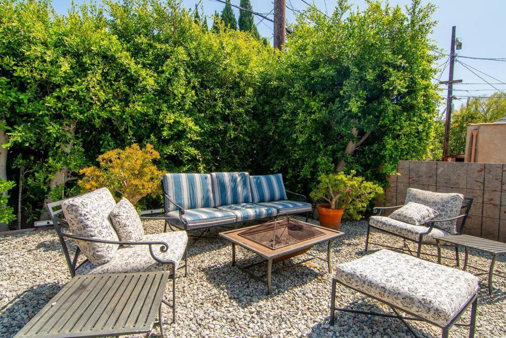Spacious 6-bedroom La With Fire Pit, Kids' Playground, And Outdoor Dining * Los Angeles