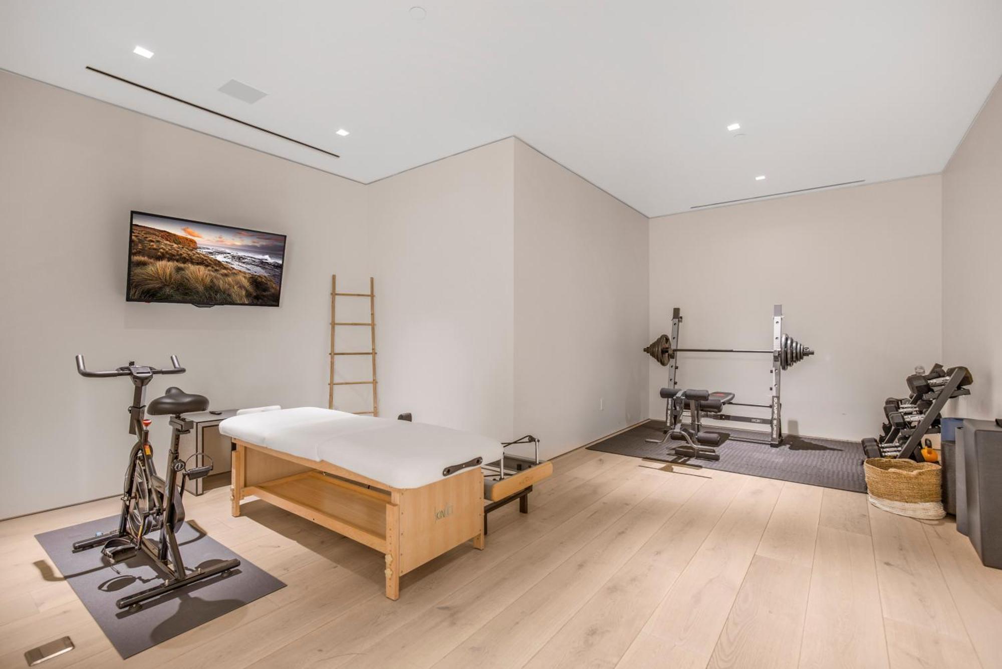 Apartment Swallow Sanctuary