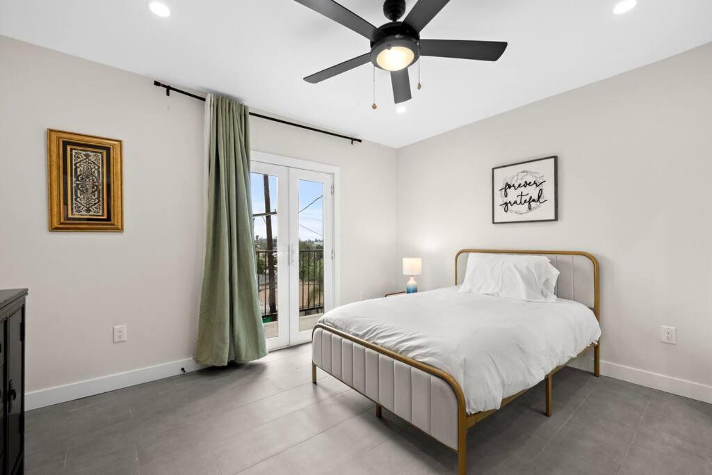 Spacious 6br Retreat In The Heart Of La Los Angeles