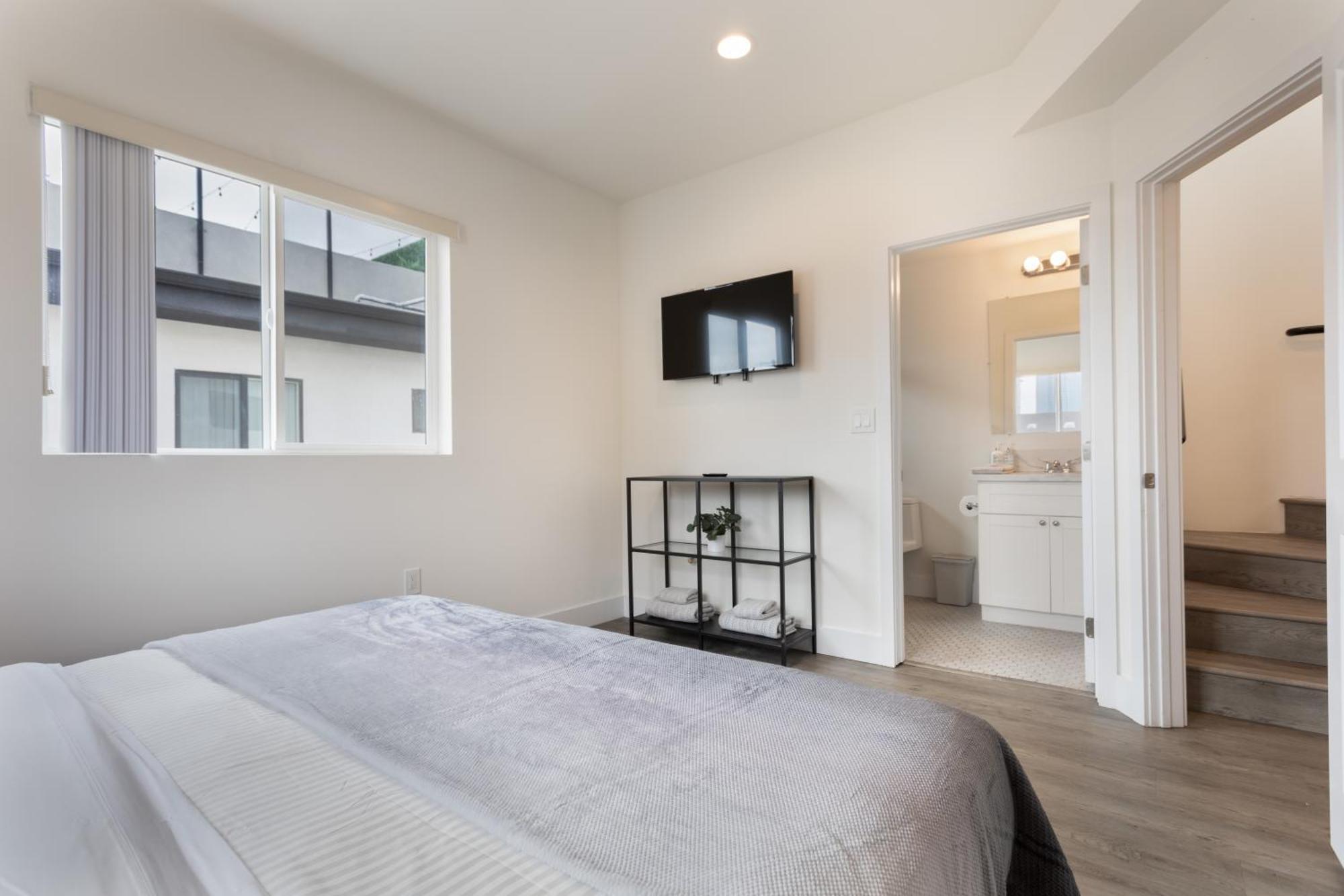 Stylish Dtla With Views