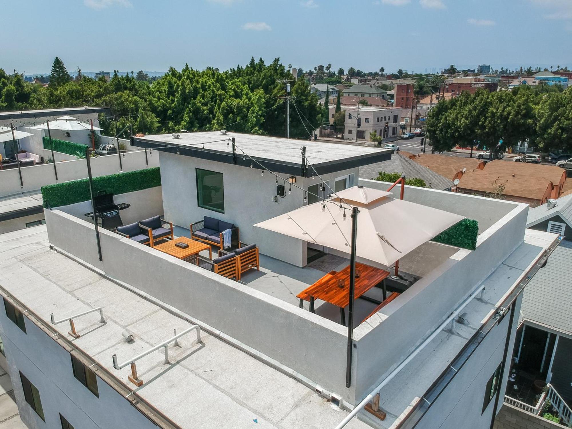 Stylish Dtla With Views