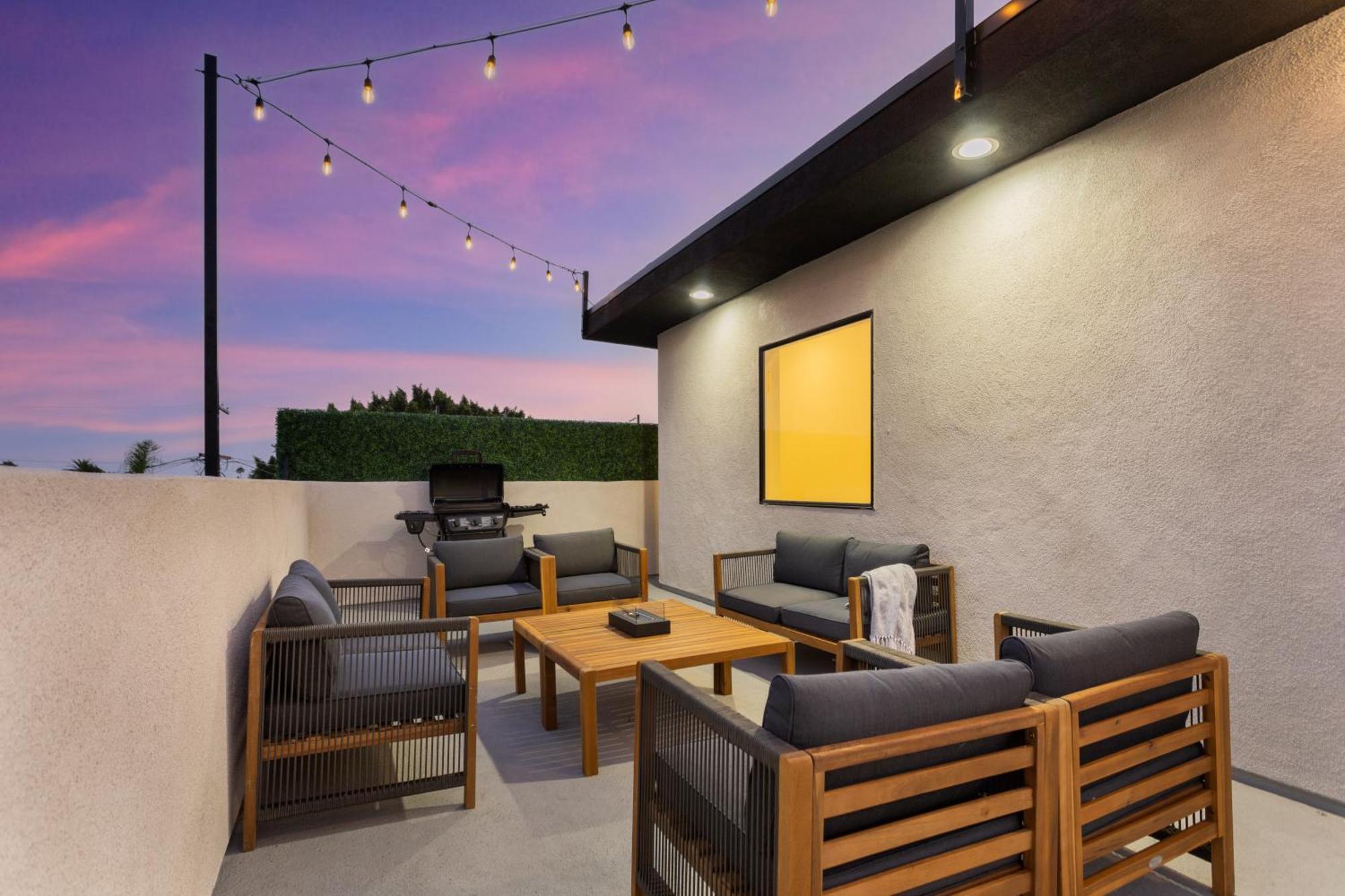 Stylish Dtla With Views Holiday home