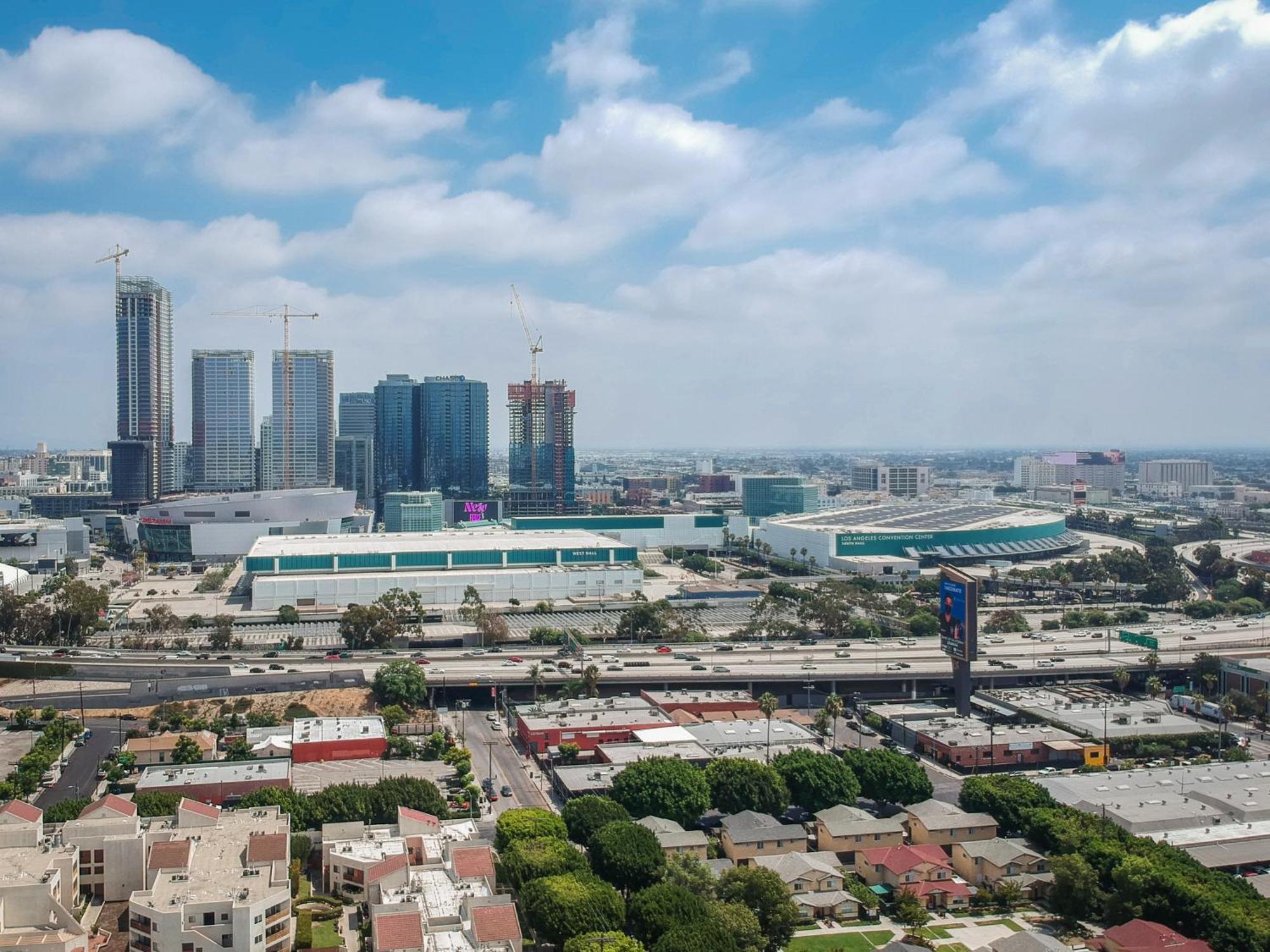 Stylish Dtla With Views *