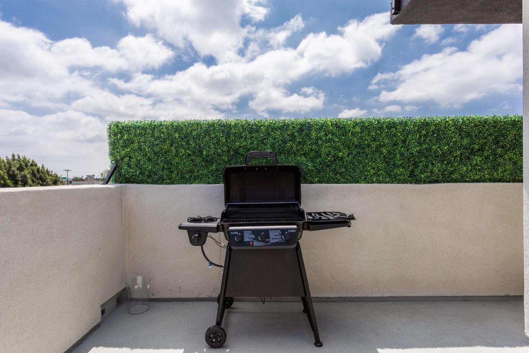 Stylish Dtla With Views Holiday home