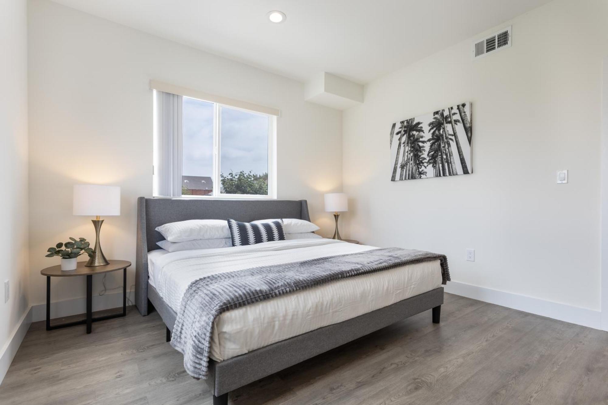 Stylish Dtla With Views *