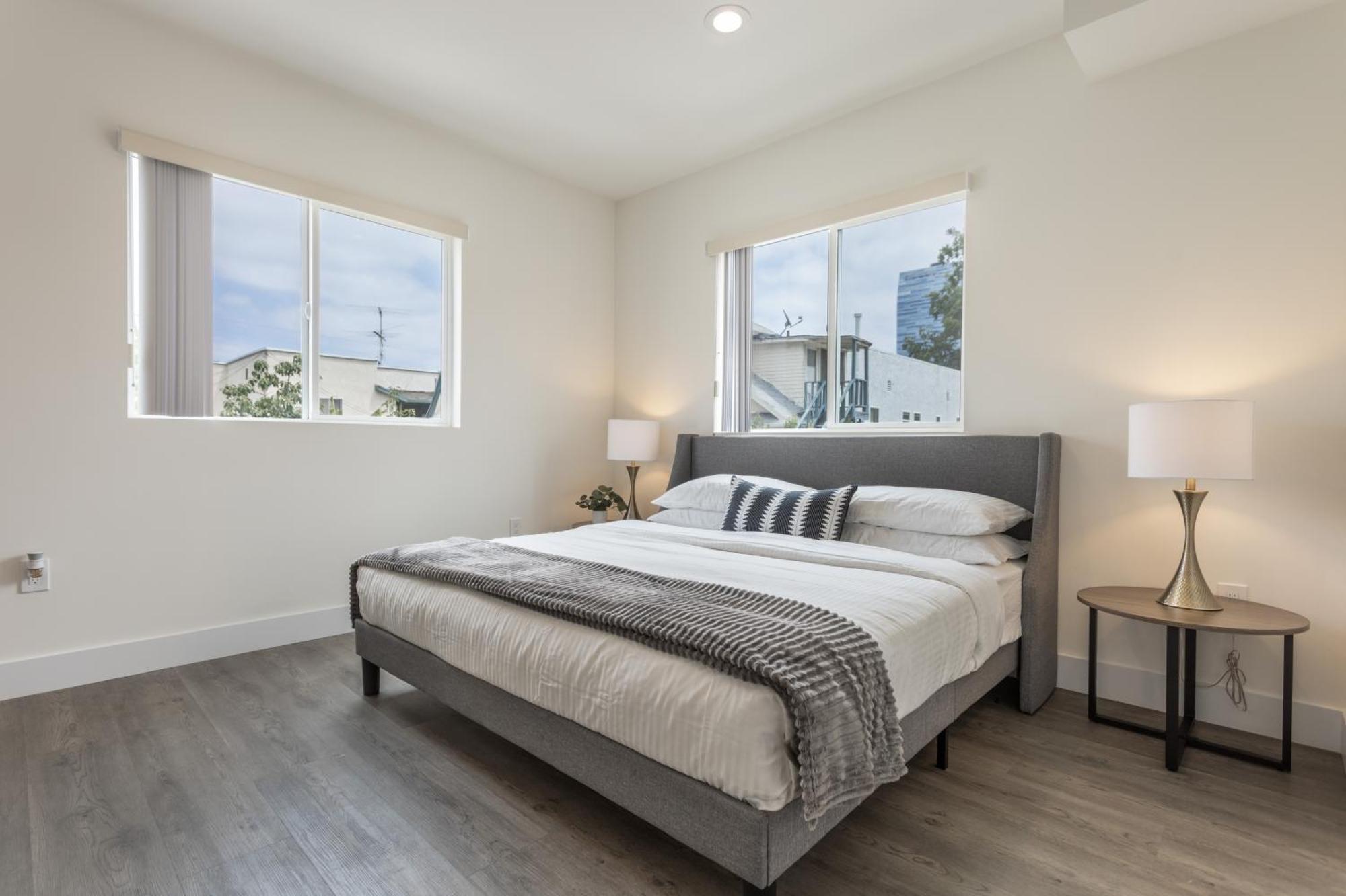 Stylish Dtla With Views Holiday home