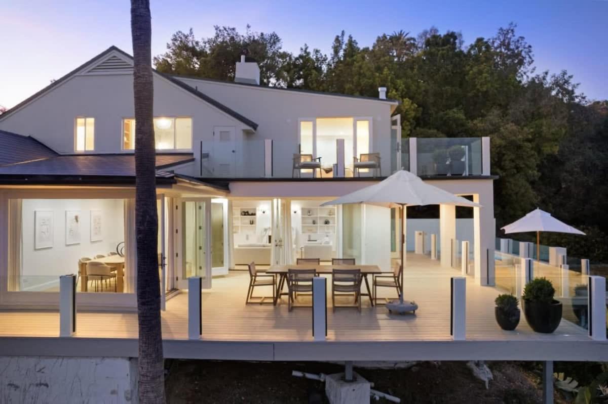 Balmain Manor By Awhile