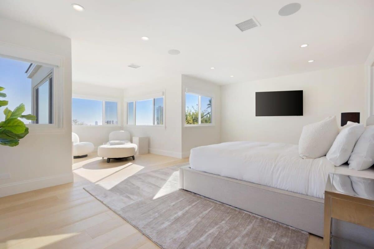 Balmain Manor By Awhile Holiday home