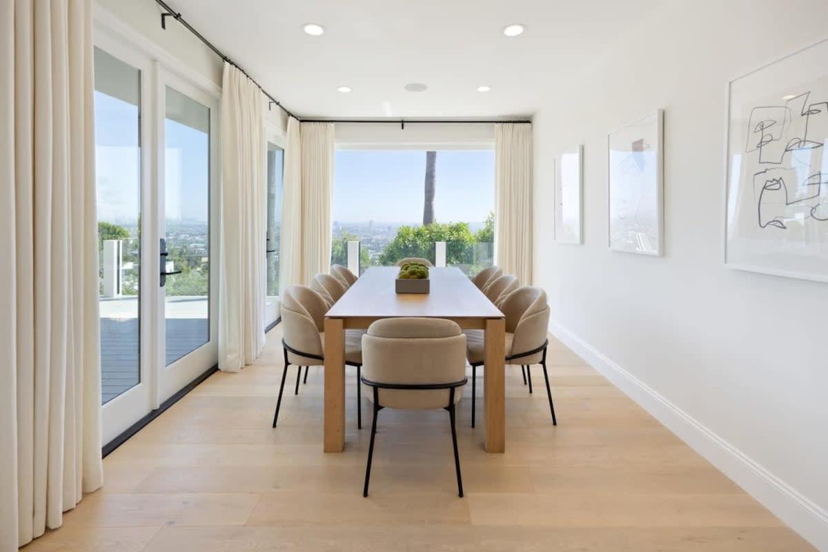 Balmain Manor By Awhile