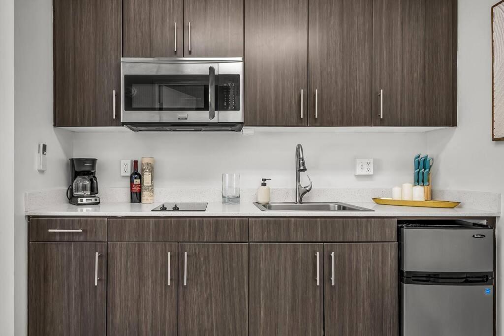Apartment Promenade Studio! Free Parking!