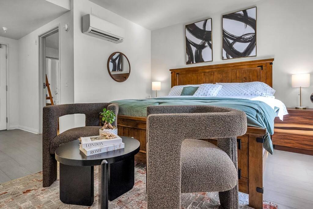 Promenade Studio! Free Parking! Los Angeles