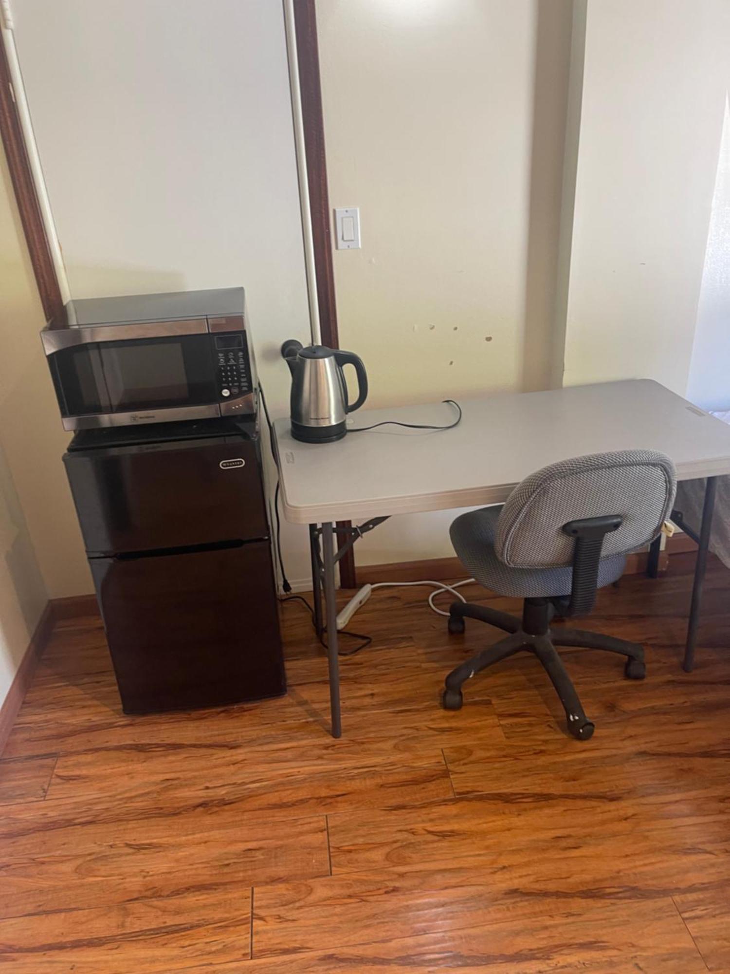 Ucla Thurston Apartment *