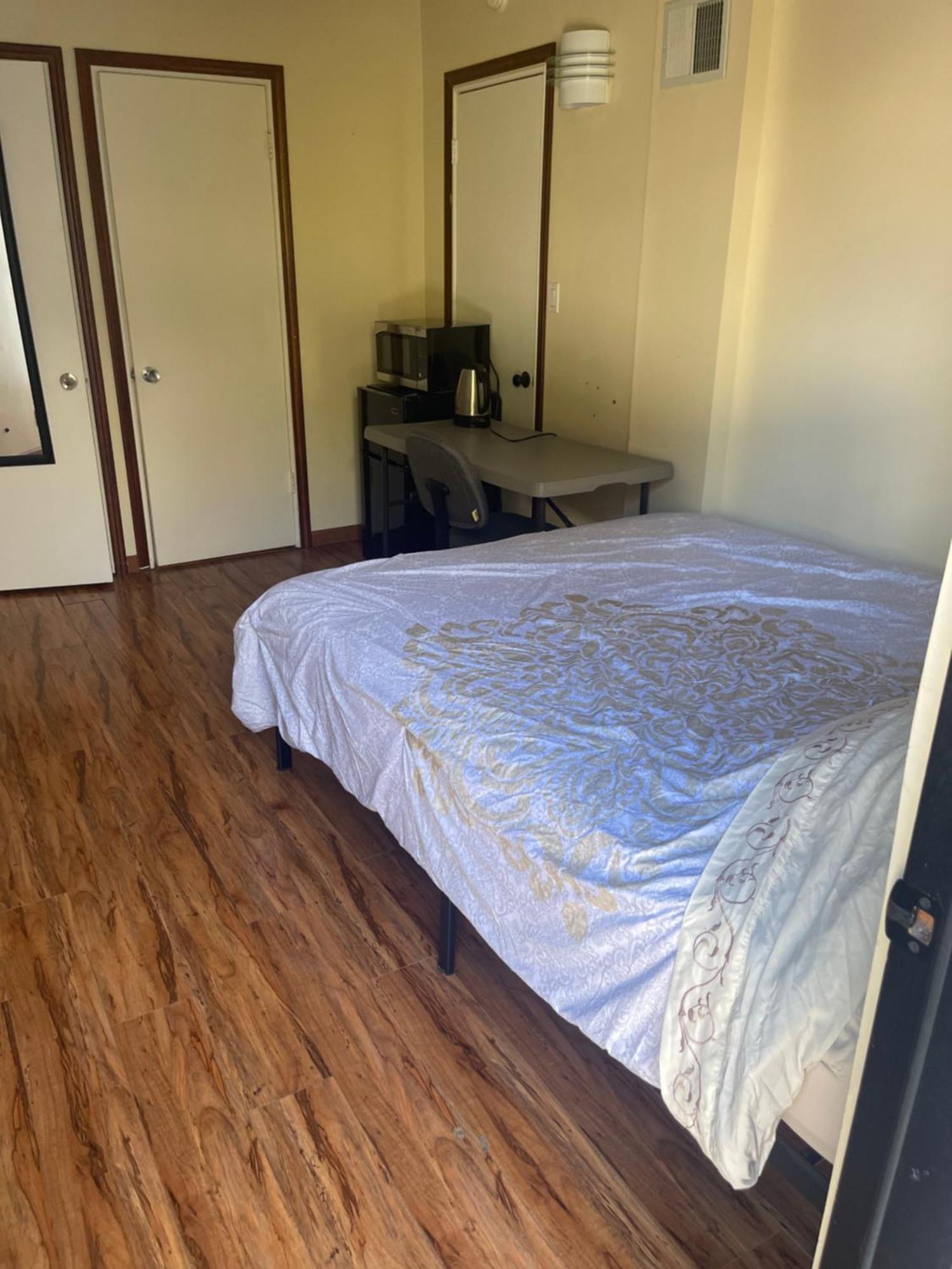 Apartment Ucla Thurston