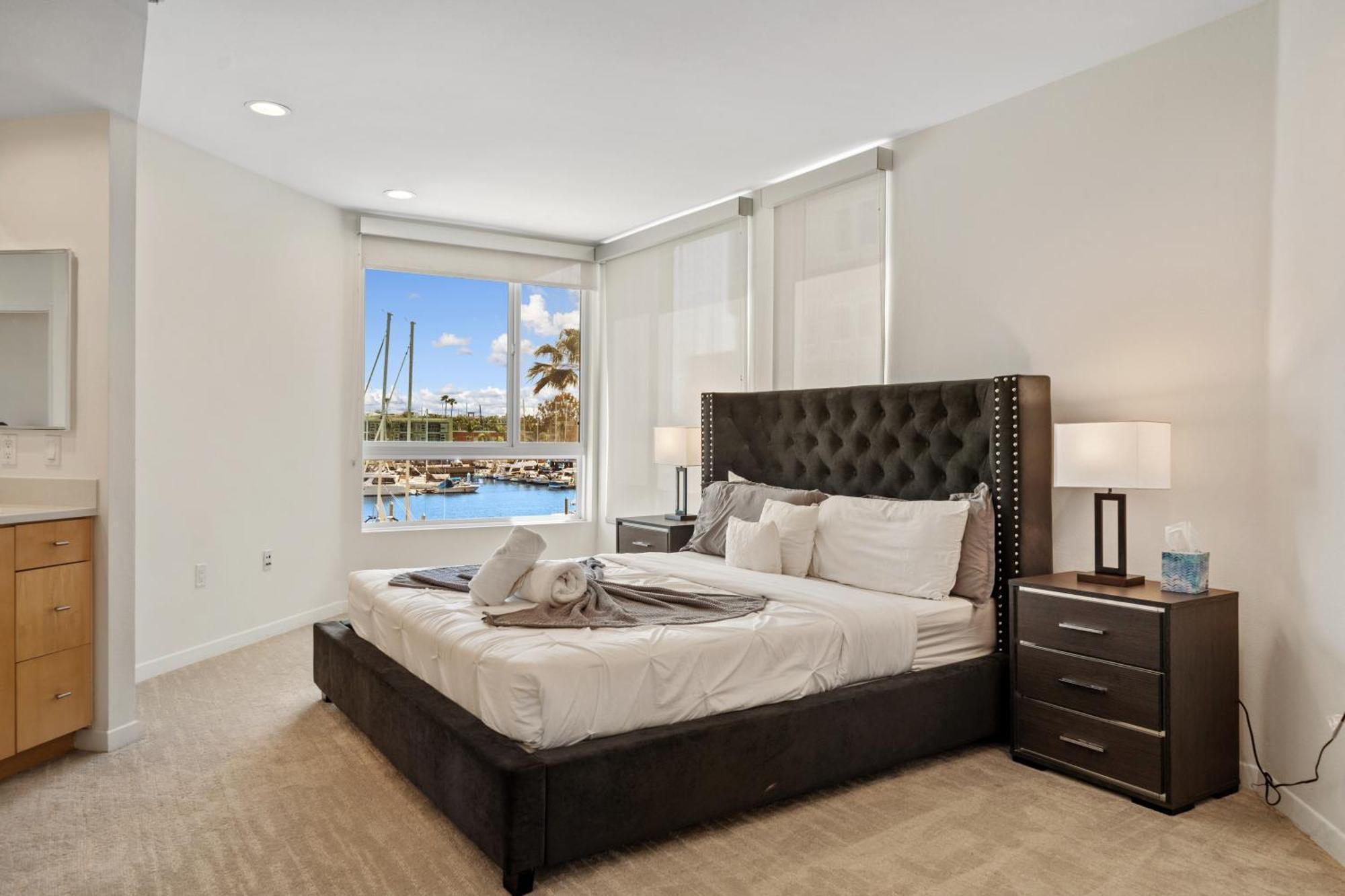 Venice Marina Water Front Luxury Penthouse Apartment