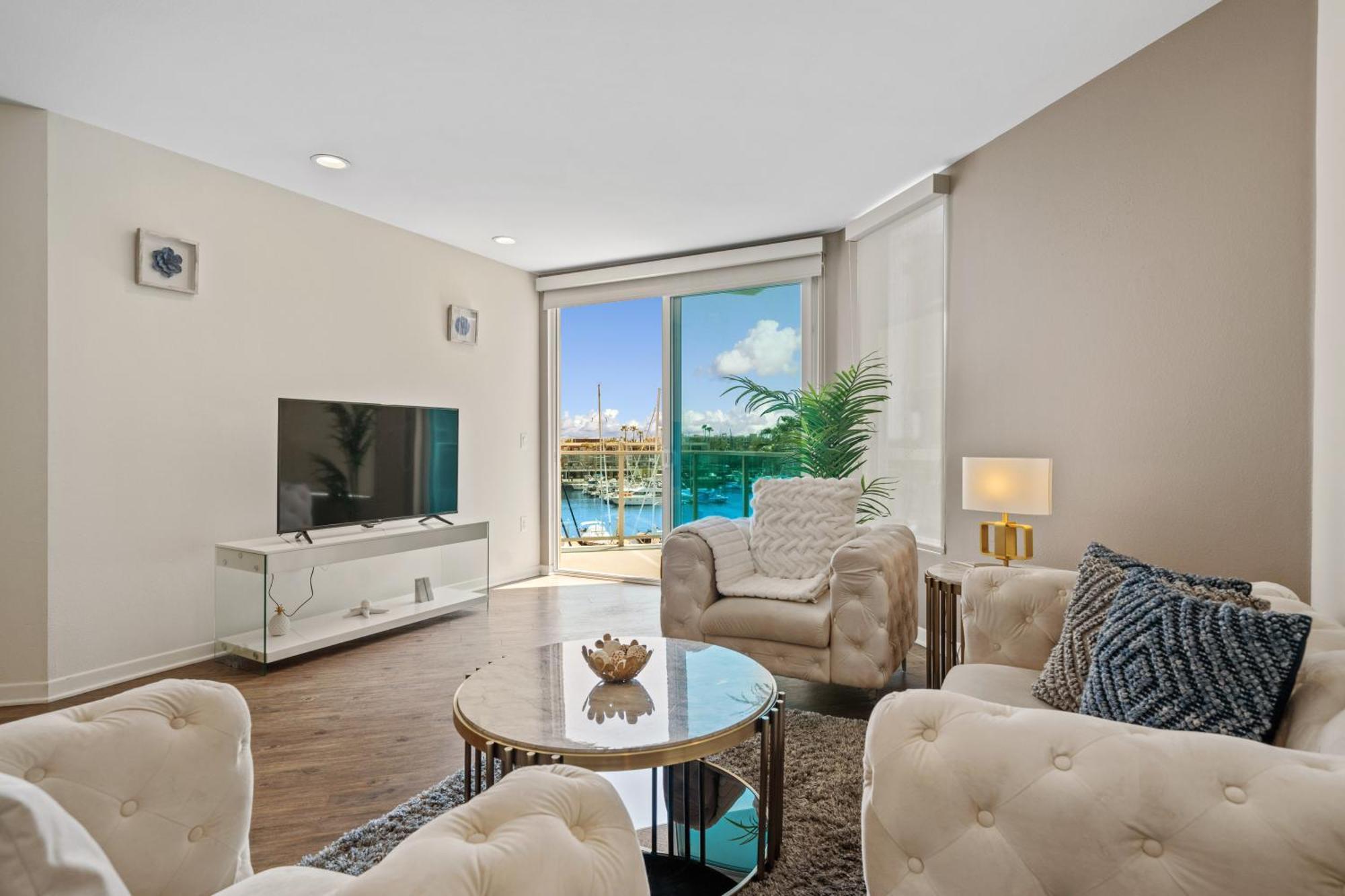 Venice Marina Water Front Luxury Penthouse