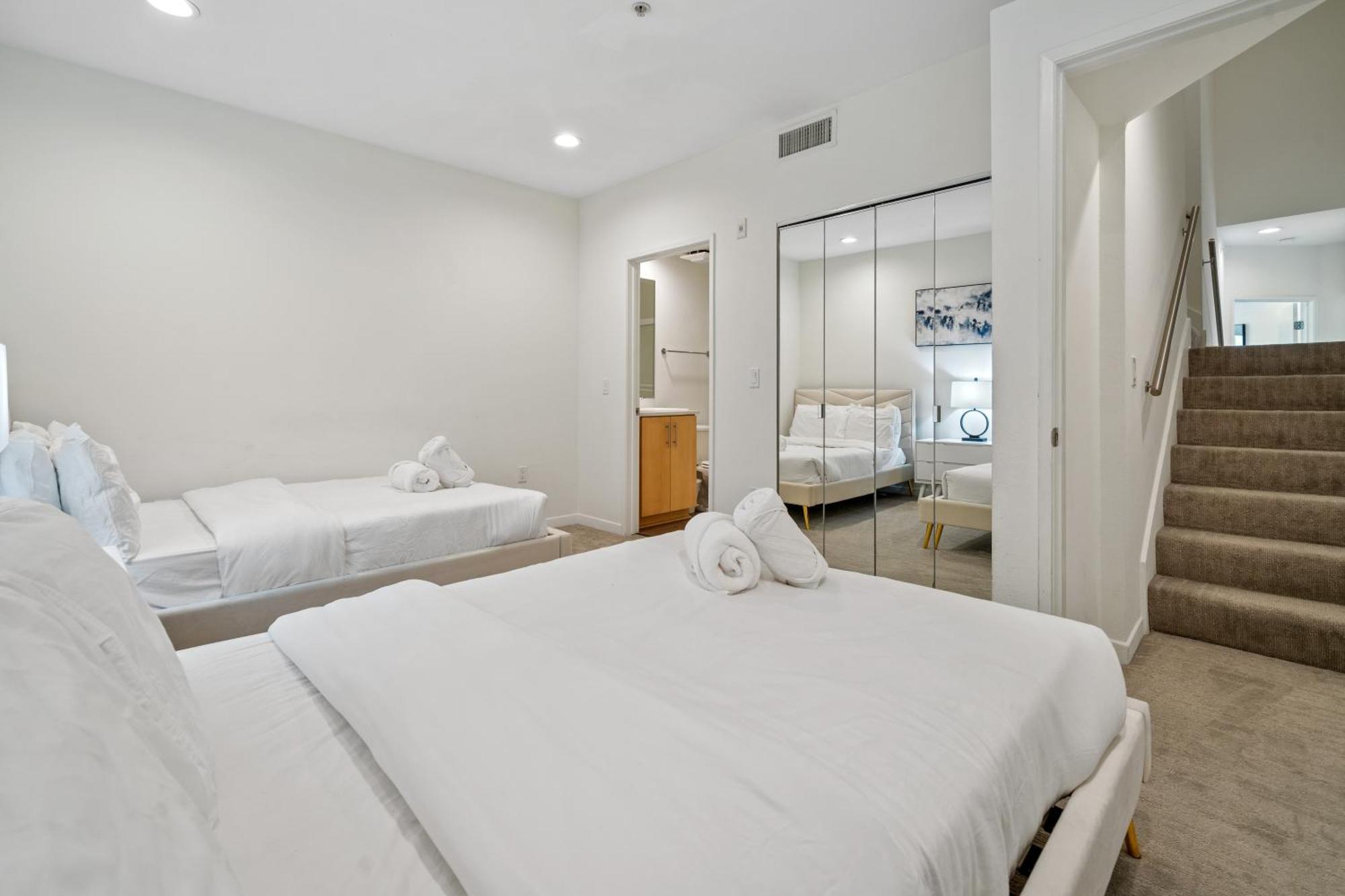 Apartment Venice Marina Water Front Luxury Penthouse Los Angeles