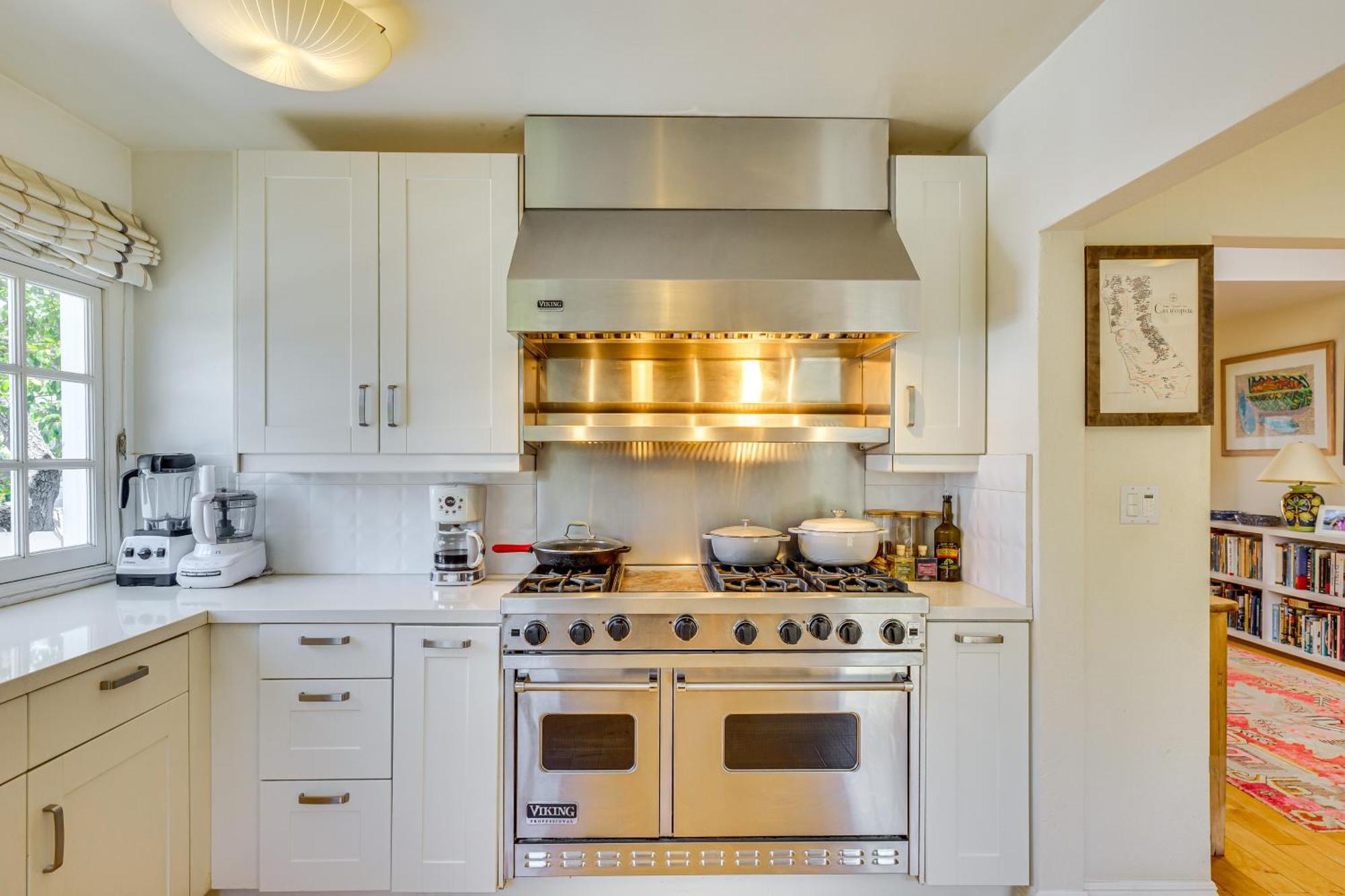 Vibrant With Patio - Near Santa Monica Pier! * Los Angeles