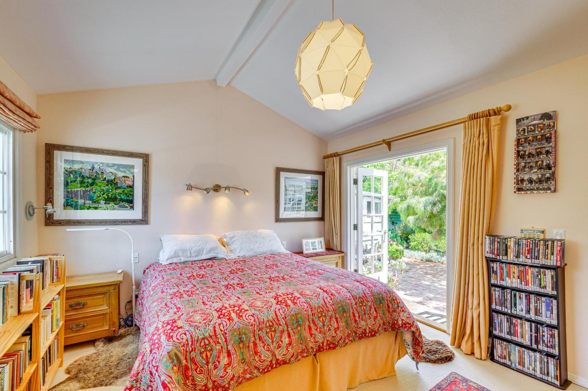 Vibrant With Patio - Near Santa Monica Pier! * Los Angeles