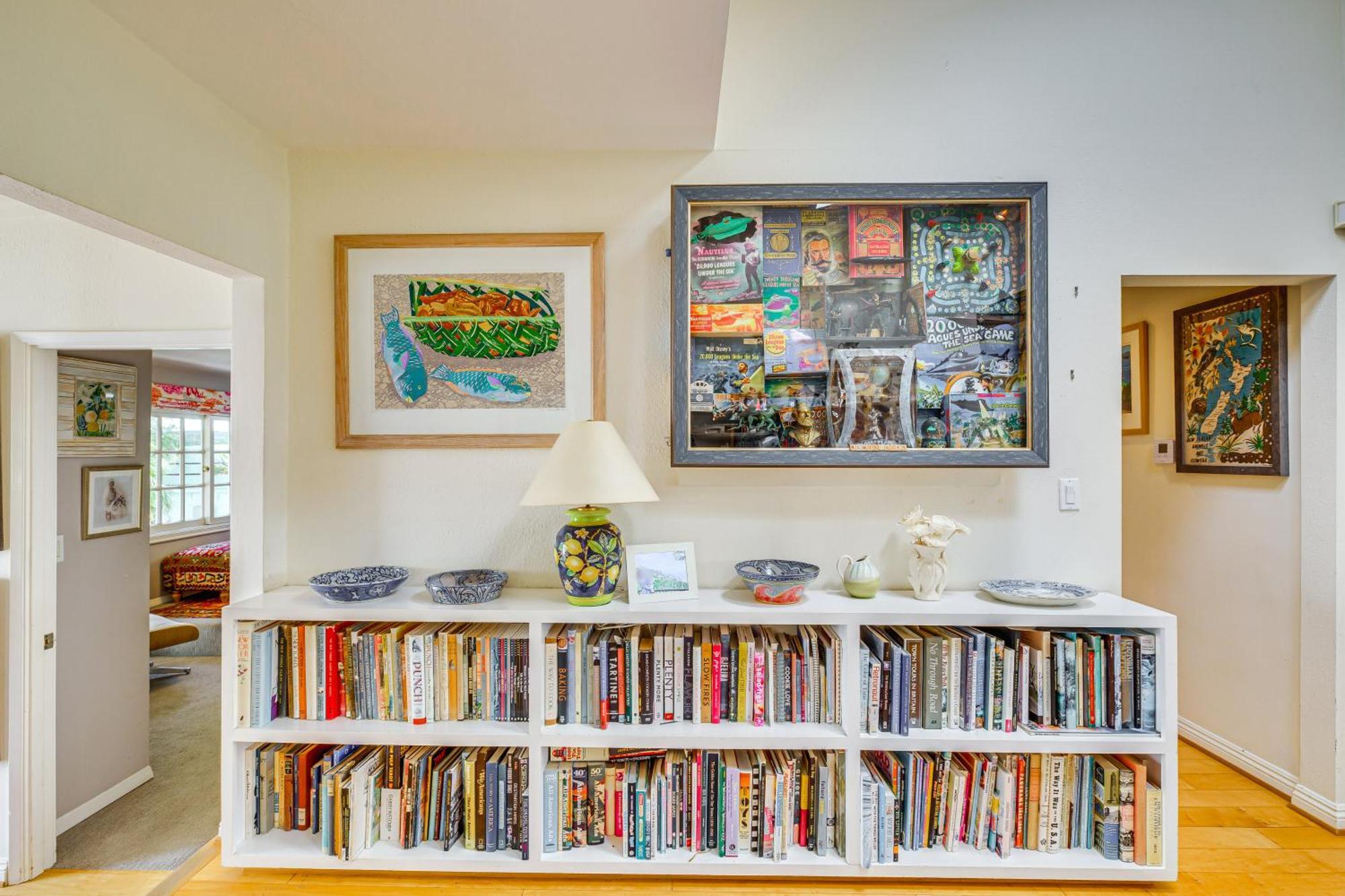Vibrant With Patio - Near Santa Monica Pier!