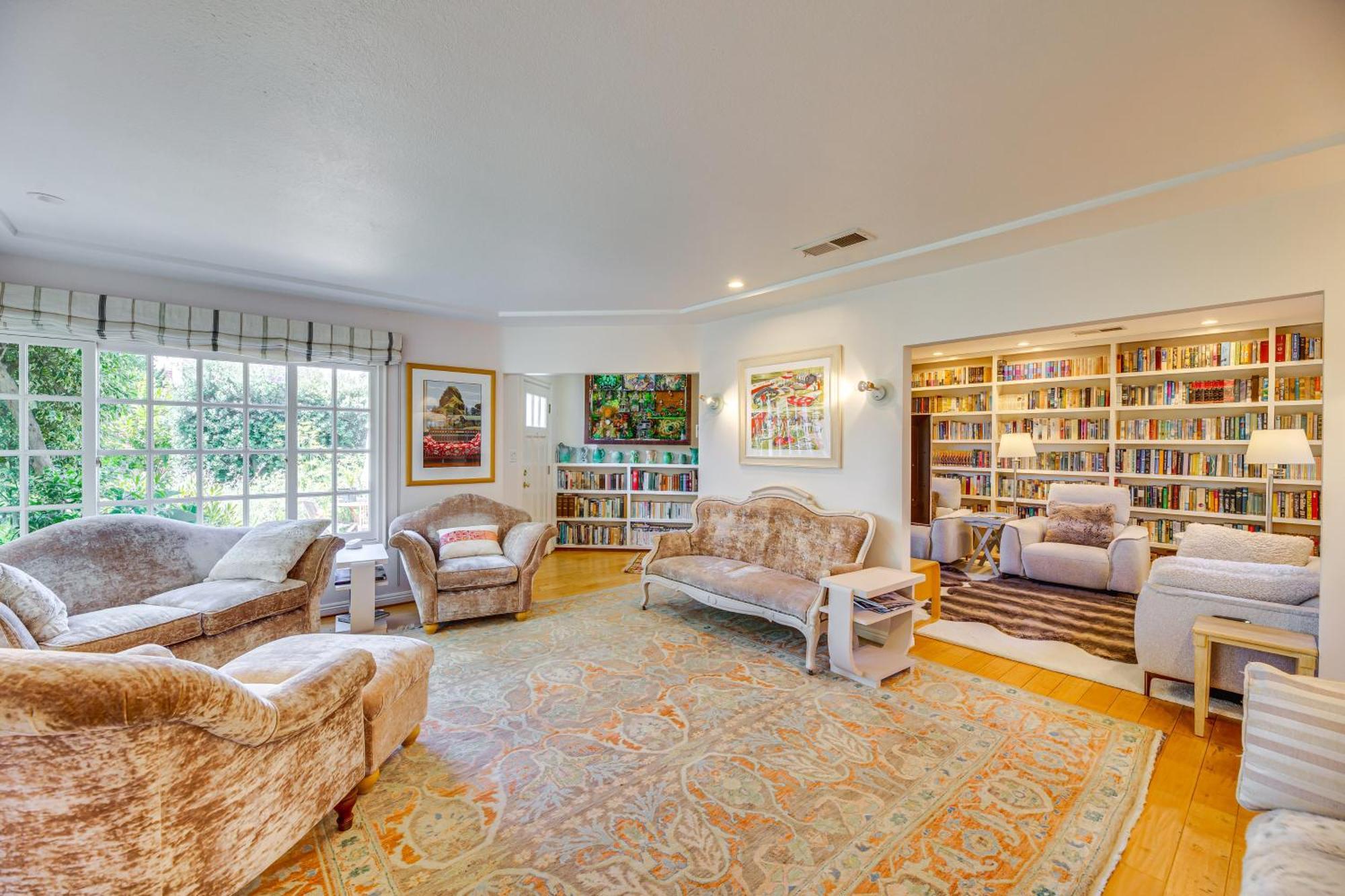 Vibrant With Patio - Near Santa Monica Pier! * Los Angeles