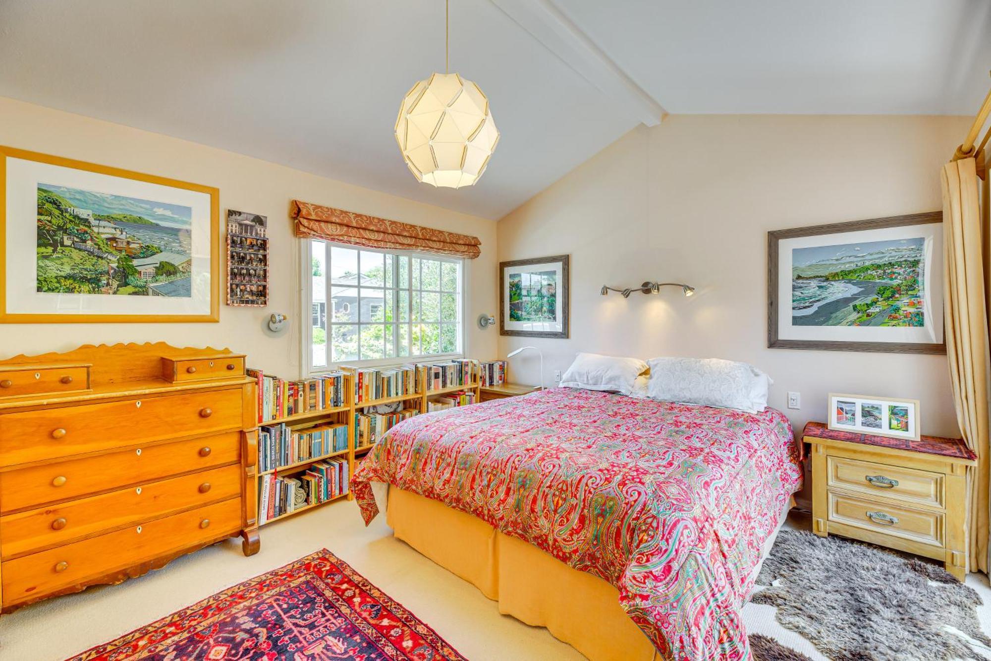 Vibrant With Patio - Near Santa Monica Pier! Los Angeles