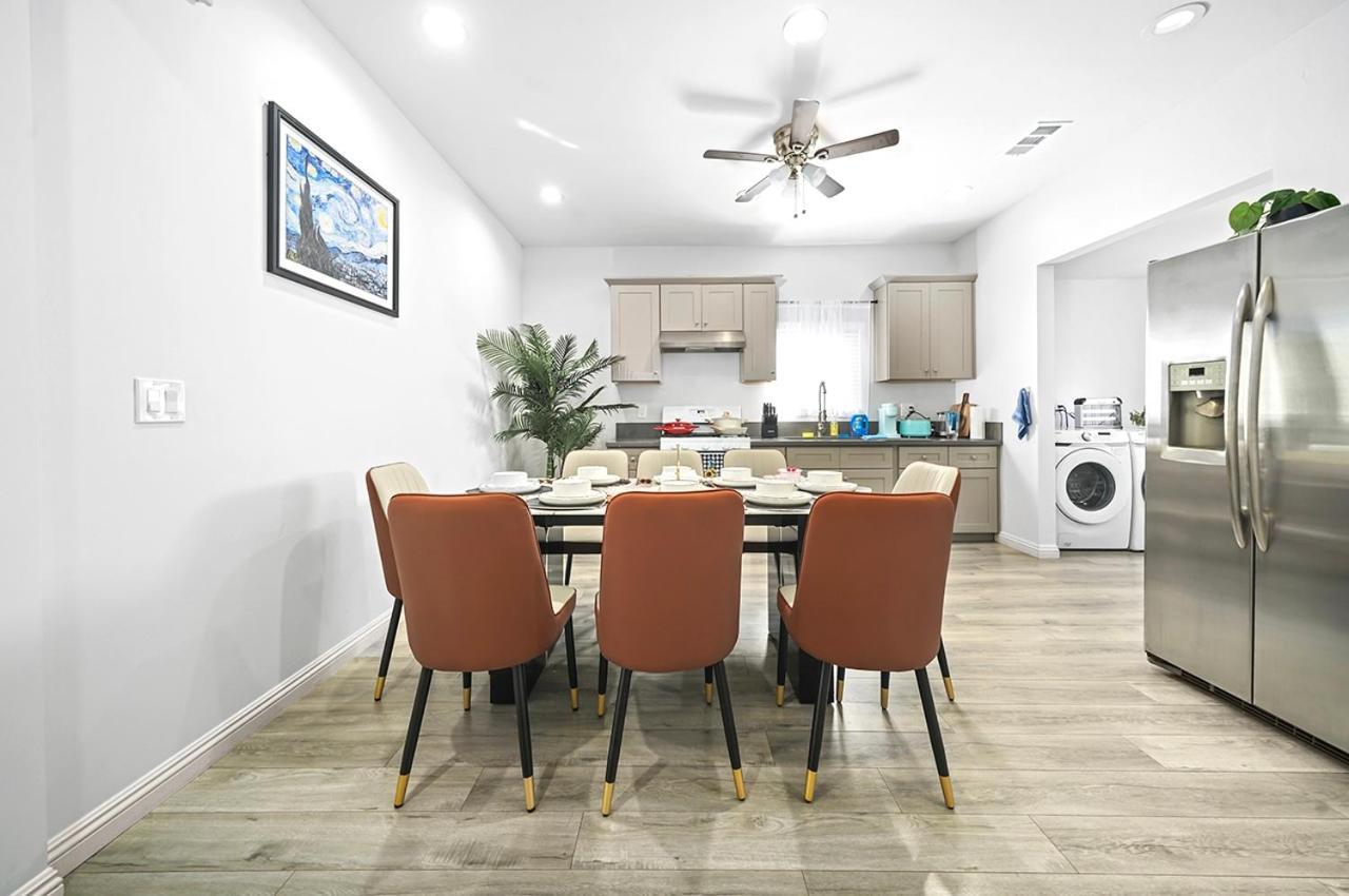 Holiday home Great Location Oasis W Huge Backyard Near Dtla ,usc ,ktown *