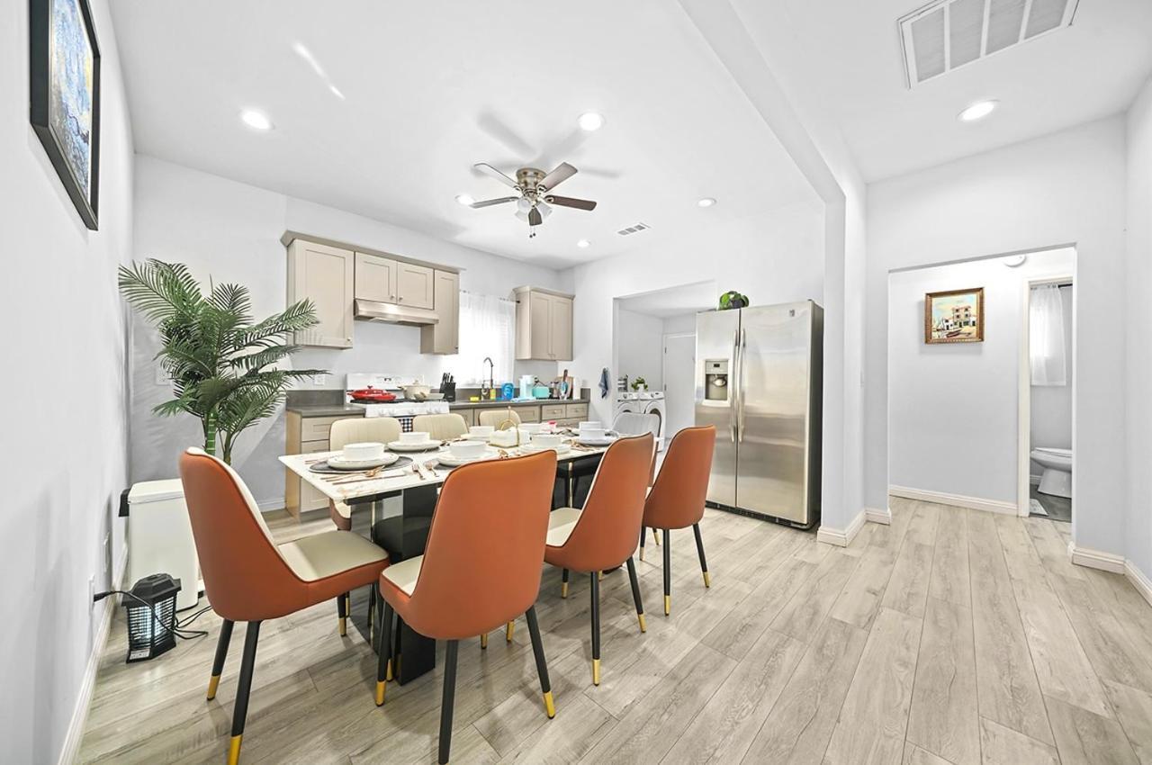 Holiday home Great Location Oasis W Huge Backyard Near Dtla ,usc ,ktown Los Angeles