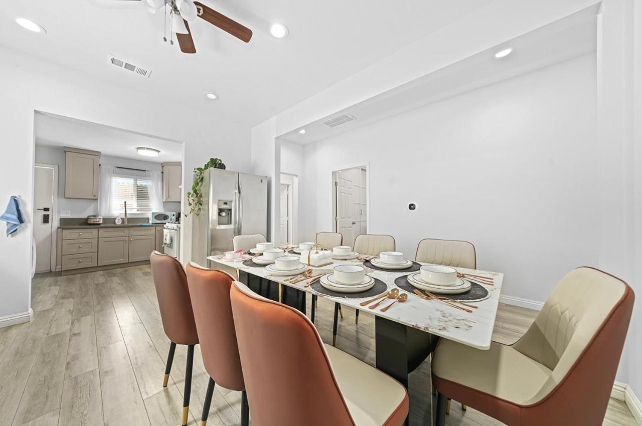 Holiday home Great Location Oasis W Huge Backyard Near Dtla ,usc ,ktown Los Angeles