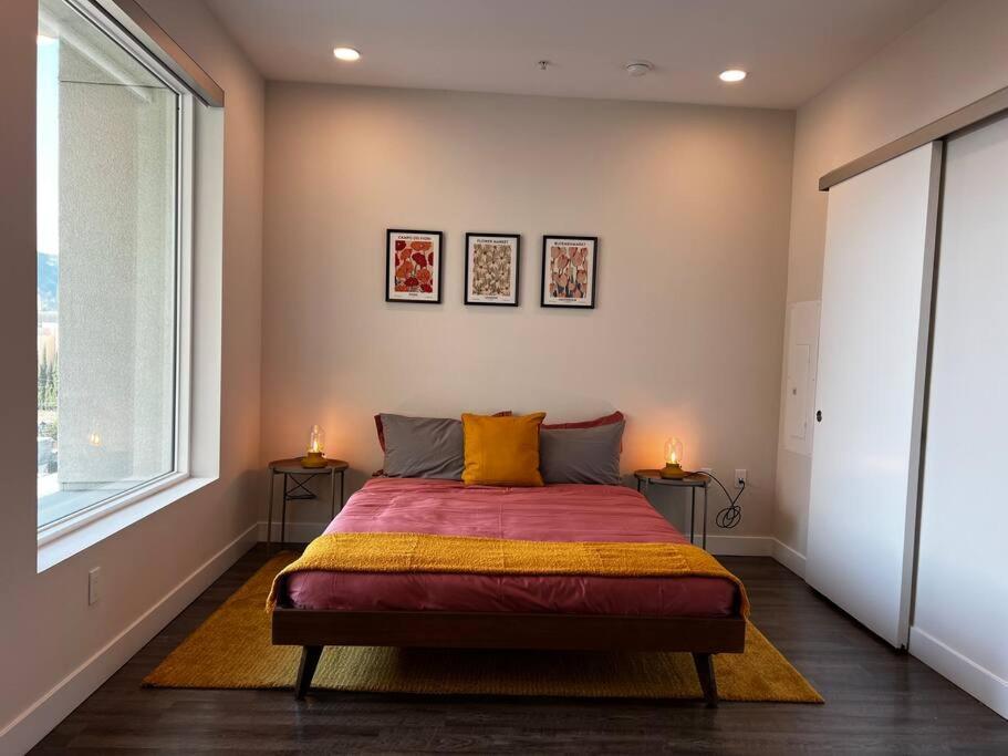 Apartment Artemis- Hollywood Hills View Gym, Pool, Free Parking *