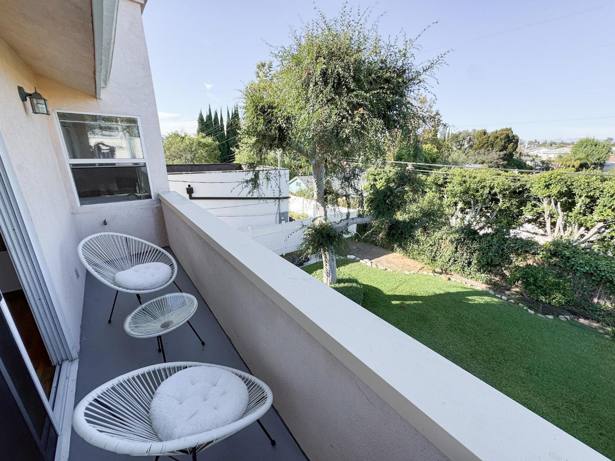 Cozy La Haven With Backyard Oasis Pousada *