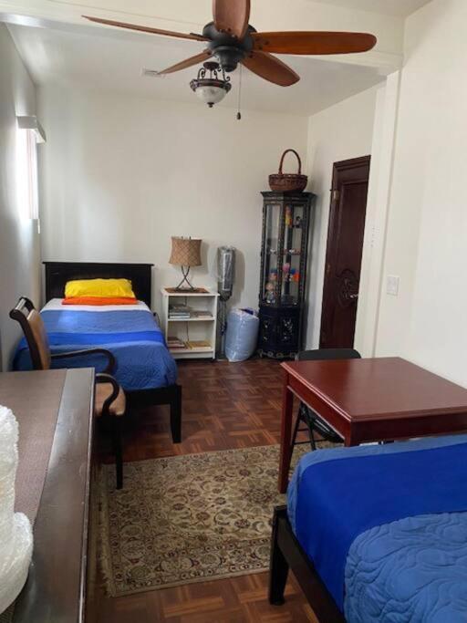 Entire Second Flr - Santa Monica Luxury *