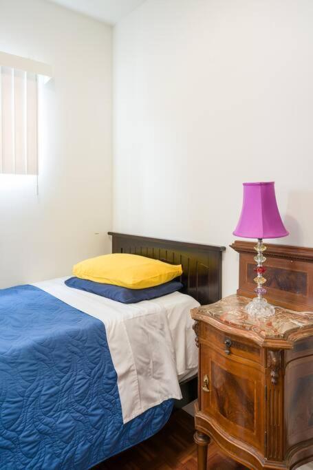 Entire Second Flr - Santa Monica Luxury