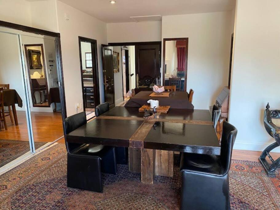 Entire Second Flr - Santa Monica Luxury Holiday home Los Angeles